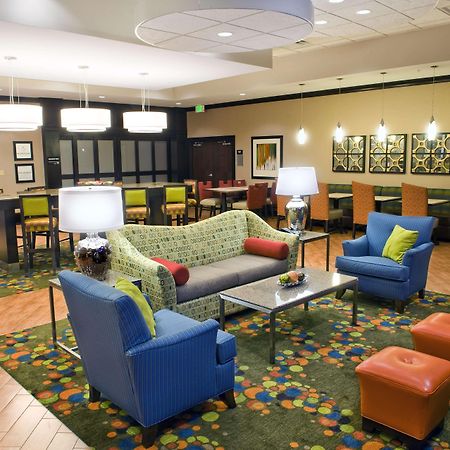 Hampton Inn Evansville Airport Kültér fotó