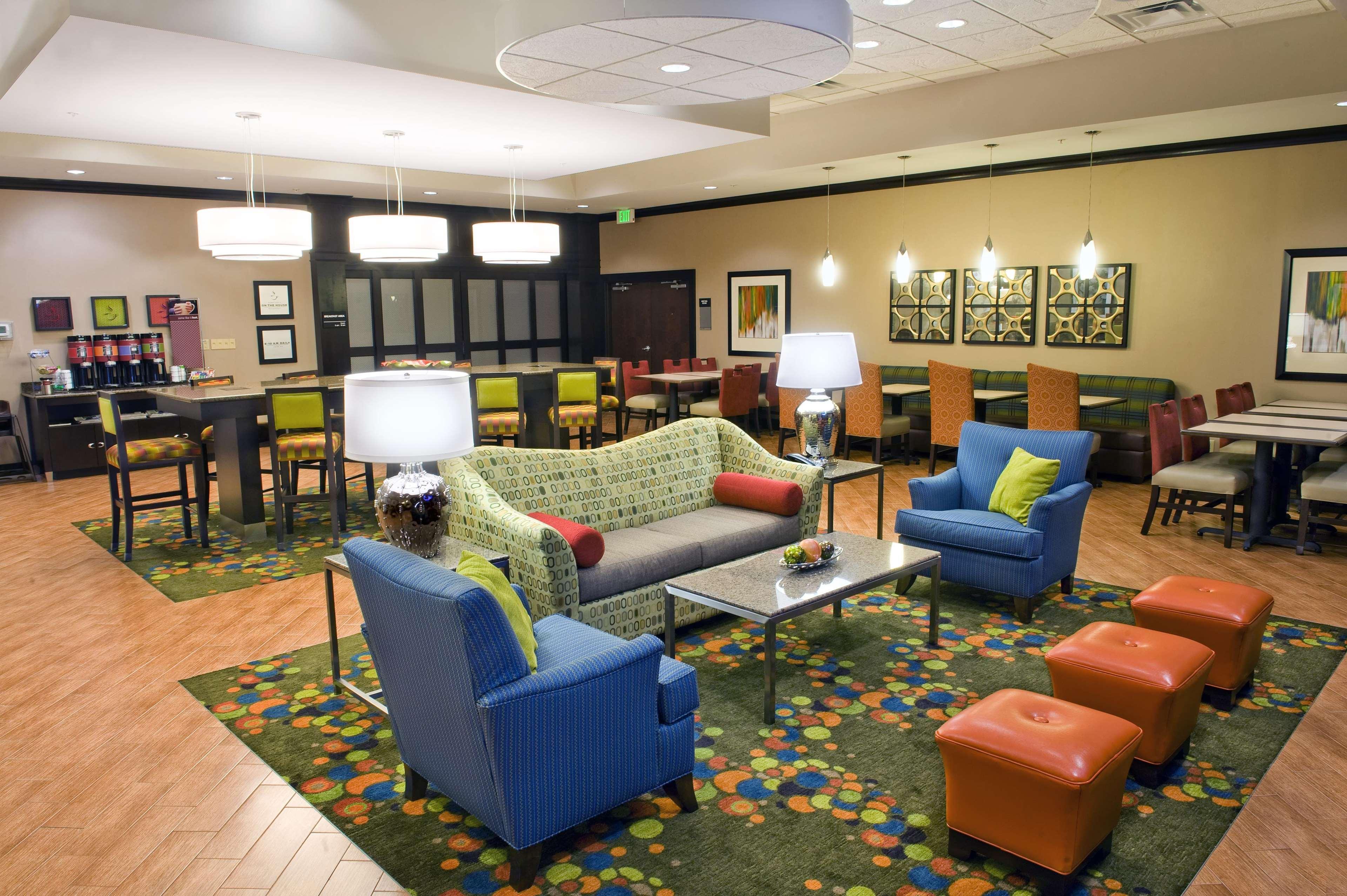 Hampton Inn Evansville Airport Kültér fotó