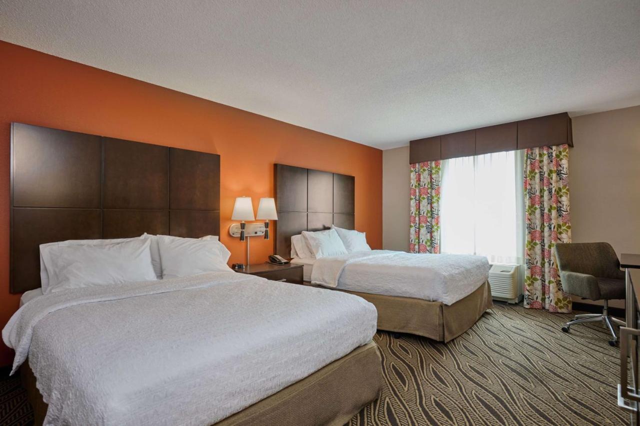 Hampton Inn Evansville Airport Kültér fotó