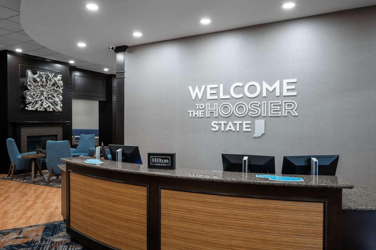 Hampton Inn Evansville Airport Kültér fotó